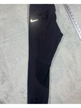 Nike Dri-FIT Women's Cropped Capri Running Leggings
